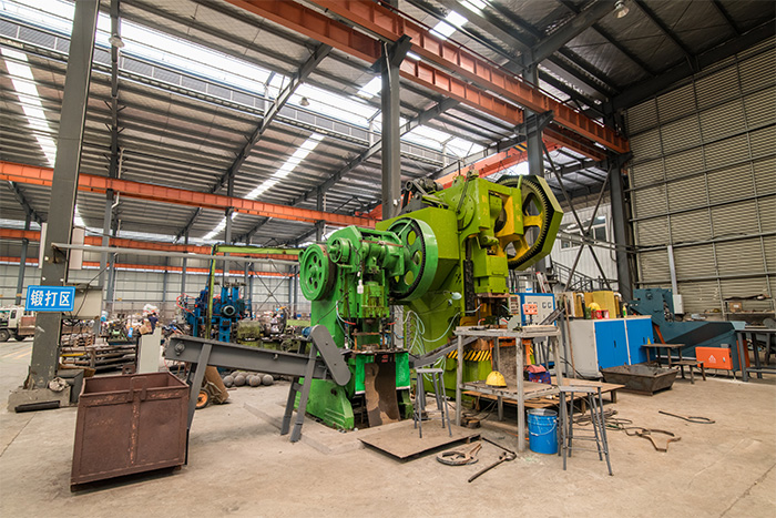 建瓯网架配件-锥头加工车间